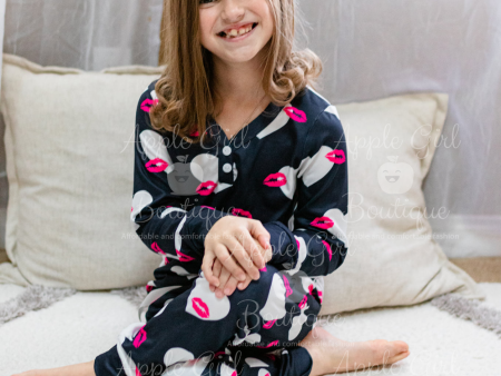 Pink Kisses - Girls Pajamas on Sale